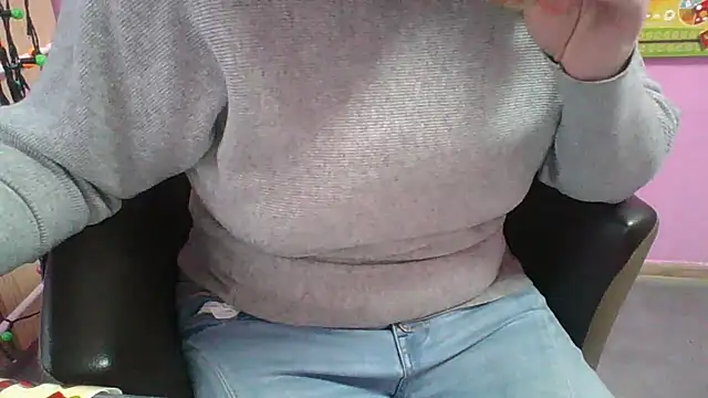 Lucinka1 online show from 03-15-25, 02:55