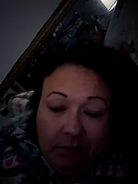 Snapshot of sweetkitty111 chatting on 12-04-24, 07:39 sweetkitty111 online show from 12-04-24, 07:39