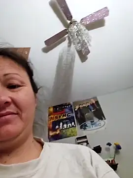 Snapshot of sweetkitty111 chatting on 12-07-24, 07:27 sweetkitty111 online show from 12-07-24, 07:27