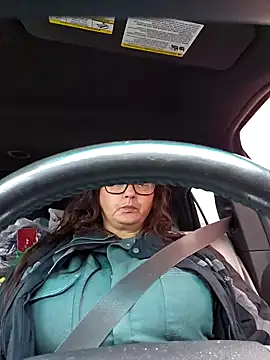 Snapshot of sweetkitty111 chatting on 01-06-25, 05:27 sweetkitty111 online show from 01-06-25, 05:27