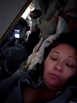 Snapshot of sweetkitty111 chatting on 02-21-25, 05:35 sweetkitty111 online show from 02-21-25, 05:35