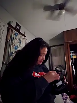 Snapshot of sweetkitty111 chatting on 10-02-25, 02:24 sweetkitty111 online show from 10-02-25, 02:24