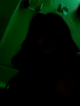 Snapshot of sweetkitty111 chatting on 11-25-25, 06:13 sweetkitty111 online show from 11-25-25, 06:13