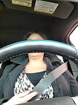 Snapshot of sweetkitty111 chatting on 12-15-25, 08:57 sweetkitty111 online show from 12-15-25, 08:57