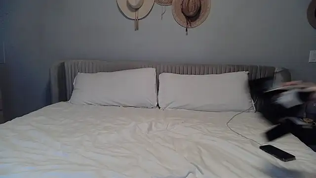 cumoncandy69 online show from 11-10-25, 05:39