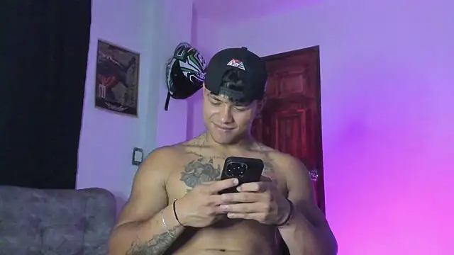 Dominic Biker   online show from 04-09-26, 01:38