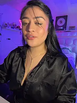 lucianaroy online show from 04-20-26, 08:54