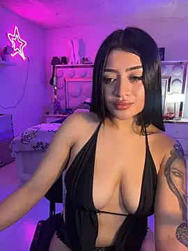 lucianaroy online show from 06-23-26, 06:17