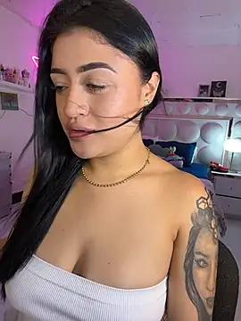 lucianaroy online show from 07-05-26, 10:28