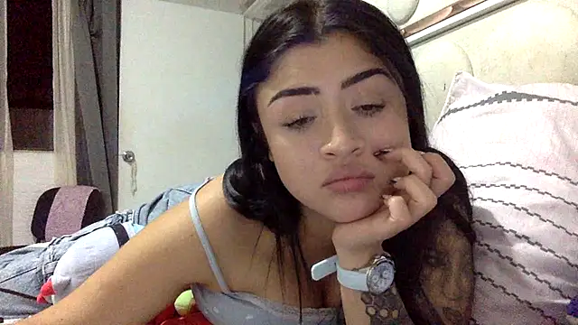 lucianaroy online show from 07-18-26, 01:21