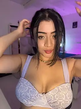 lucianaroy online show from 07-22-26, 03:09