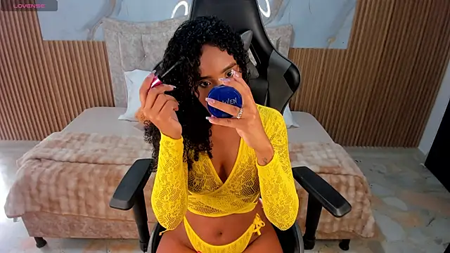lia 16 online show from 07-21-26, 02:30