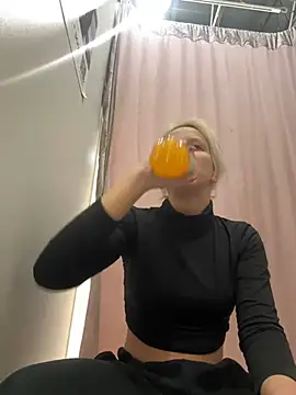 LikaCat online show from 01-07-25, 07:10