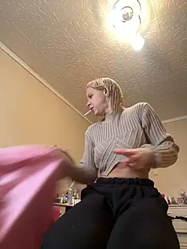 LikaCat online show from 02-09-25, 04:14