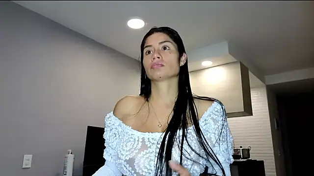 Alondra fetish online show from 06-20-26, 01:19
