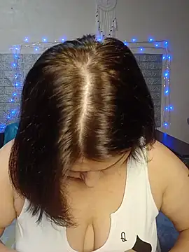 kataleya94 online show from 07-10-26, 04:06