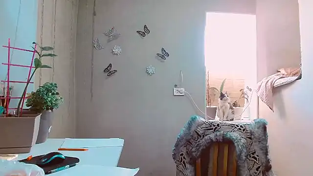 Snapshot of RosaJil chatting on 02-12-25, 01:48 RosaJil online show from 02-12-25, 01:48