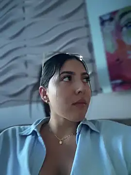 Snapshot of MarianaBenz chatting on 02-27-25, 09:58 MarianaBenz online show from 02-27-25, 09:58