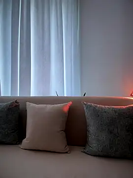 Snapshot of MarianaBenz chatting on 10-07-25, 10:29 MarianaBenz online show from 10-07-25, 10:29