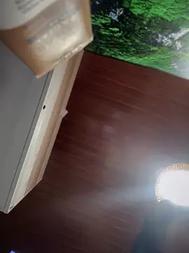 Snapshot of MarianaBenz chatting on 10-17-25, 11:18 MarianaBenz online show from 10-17-25, 11:18