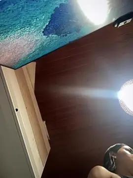 Snapshot of MarianaBenz chatting on 11-05-25, 01:05 MarianaBenz online show from 11-05-25, 01:05