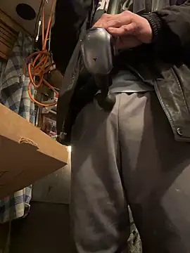 Snapshot of Followthepiper chatting on 02-01-25, 09:29 Followthepiper online show from 02-01-25, 09:29