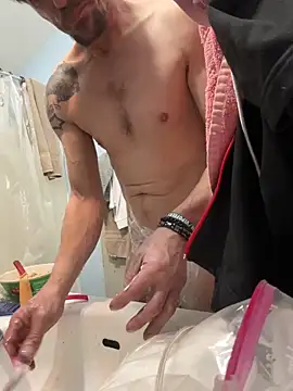 Snapshot of Followthepiper chatting on 02-23-25, 06:01 Followthepiper online show from 02-23-25, 06:01