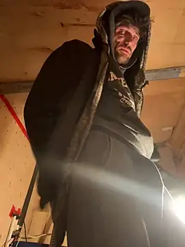 Snapshot of Followthepiper chatting on 03-05-25, 06:54 Followthepiper online show from 03-05-25, 06:54