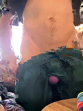 Snapshot of Followthepiper chatting on 10-24-25, 06:15 Followthepiper online show from 10-24-25, 06:15