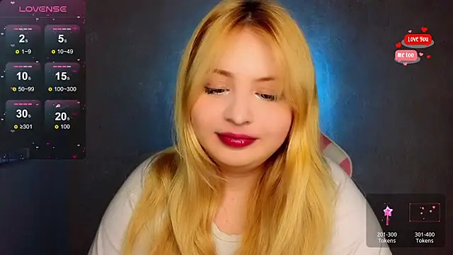 Snapshot of shy_blondiee chatting on 03-18-25, 11:31 shy blondiee online show from 03-18-25, 11:31