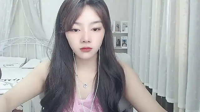 Snapshot of Jenny-Z chatting on 04-22-26, 01:30 Jenny-Z online show from 04-22-26, 01:30