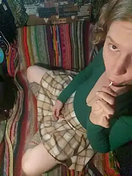 Snapshot of shadow199393 chatting on 12-07-24, 03:25 shadow199393 online show from 12-07-24, 03:25