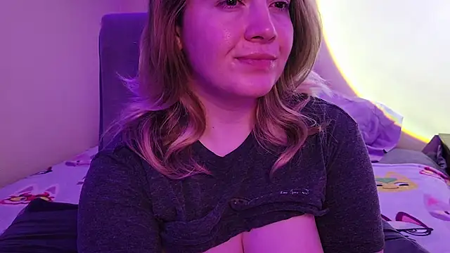 InternetFairy XO online show from 01-17-26, 03:33