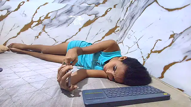 luciana daza online show from 03-08-26, 02:04