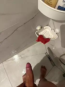 cagoulegrosse online show from 11-08-25, 09:46