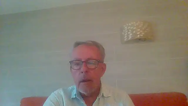 tuggy59 online show from 04-26-26, 06:44