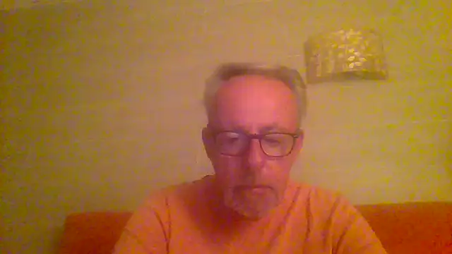 tuggy59 online show from 05-07-26, 04:40