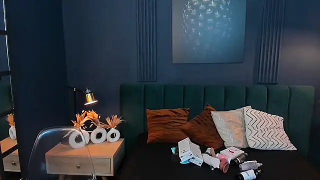 Snapshot of taylor_bennet chatting on 03-12-25, 12:15 taylor bennet online show from 03-12-25, 12:15