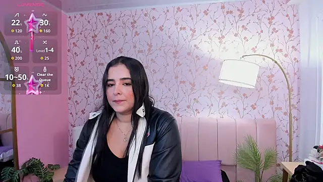 Snapshot of taylor_bennet chatting on 10-05-25, 12:14 taylor bennet online show from 10-05-25, 12:14