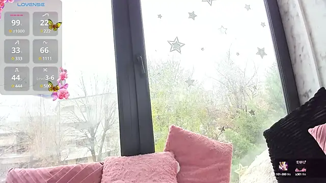 Snapshot of Sassy_Teen chatting on 12-11-24, 10:03 Sassy Teen online show from 12-11-24, 10:03