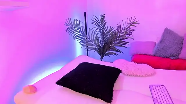 Gloomydoll online show from 01-15-26, 05:49