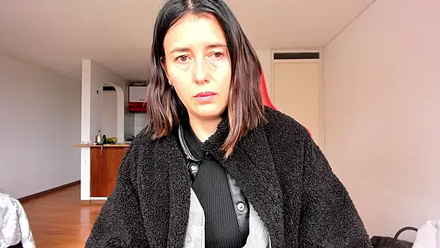 zoe jeane beker online show from 02-20-25, 08:25