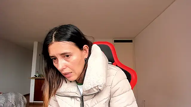 zoe jeane beker online show from 02-27-25, 09:14