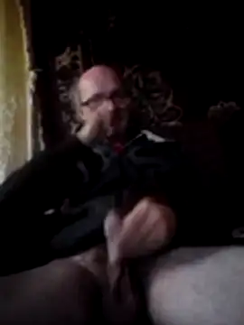 Snapshot of oksana722 chatting on 10-23-25, 01:32 oksana722 online show from 10-23-25, 01:32