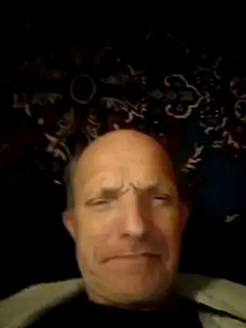 Snapshot of oksana722 chatting on 11-18-25, 08:19 oksana722 online show from 11-18-25, 08:19