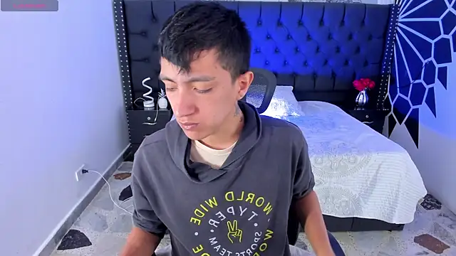 DereckCooperr online show from 04-27-26, 08:07