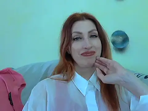 Jillian Pattie online show from 05-11-26, 02:45