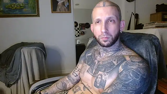 Snapshot of bobbybacala91 chatting on 09-20-25, 09:32 bobbybacala91 online show from 09-20-25, 09:32