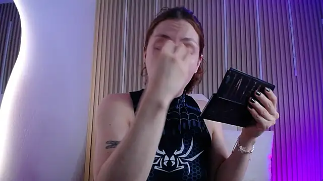 Katy Van online show from 04-22-26, 09:05