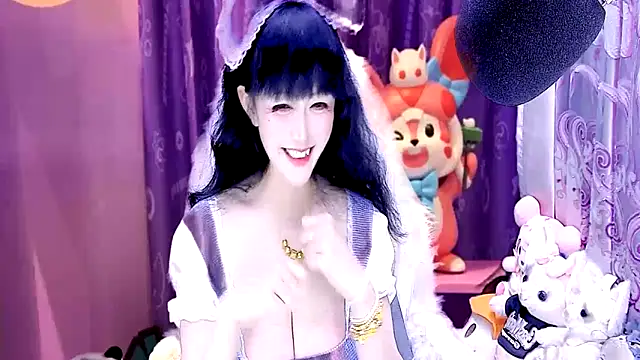 kumamon- online show from 01-11-25, 02:47